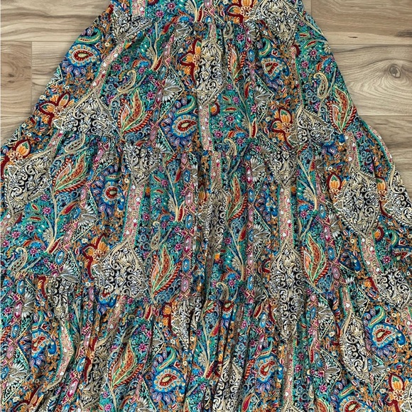 Natural Life maxi skirt. Beautiful print!! Soft and flowing fabric. - Picture 3 of 10